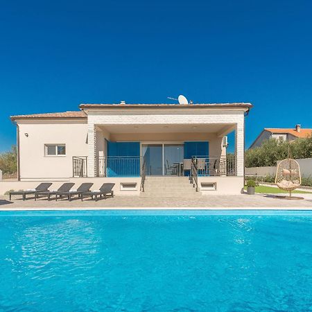 Villa Tara Zadarvillas Tinj Kültér fotó