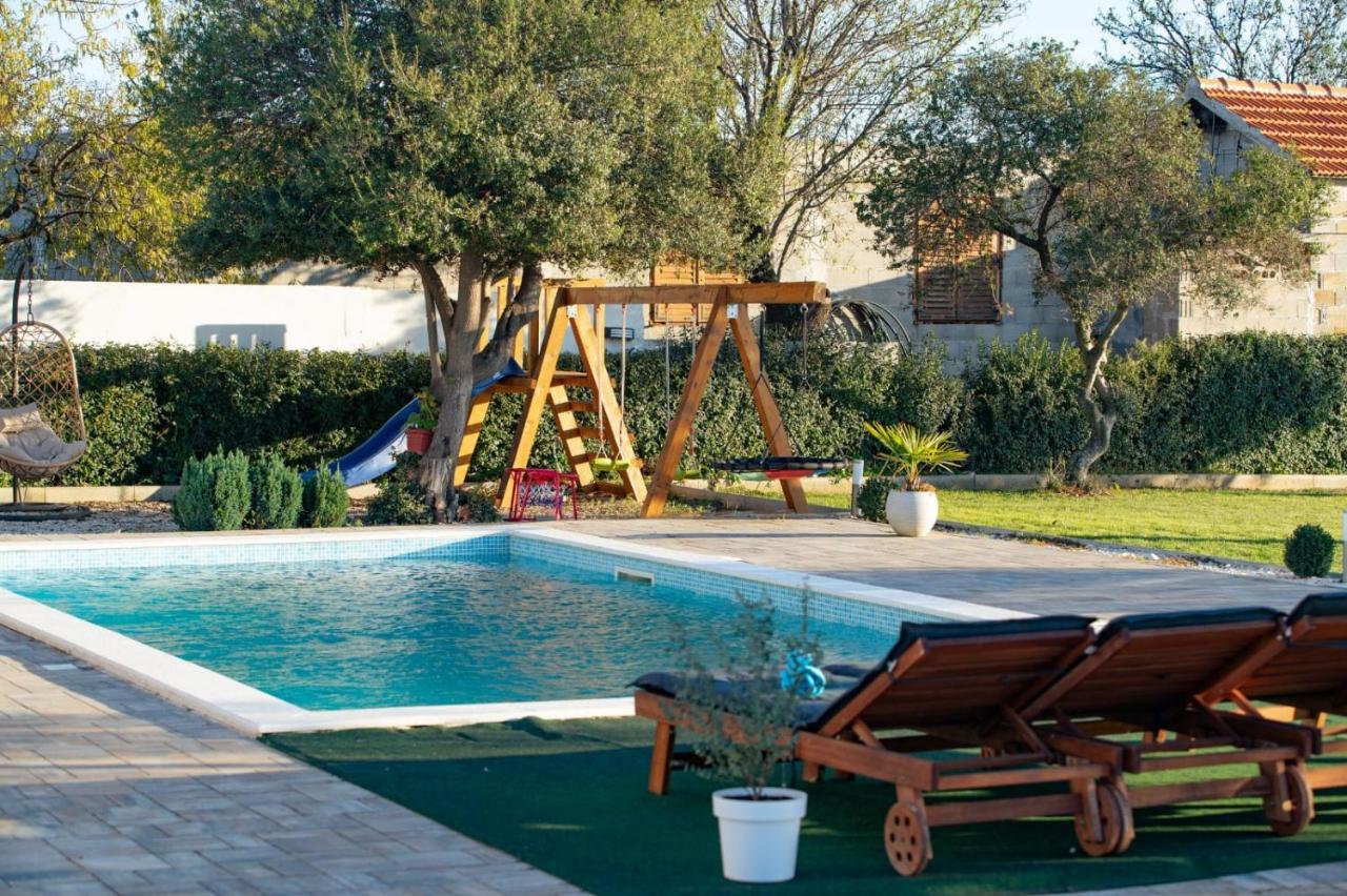 Villa Tara Zadarvillas Tinj Kültér fotó