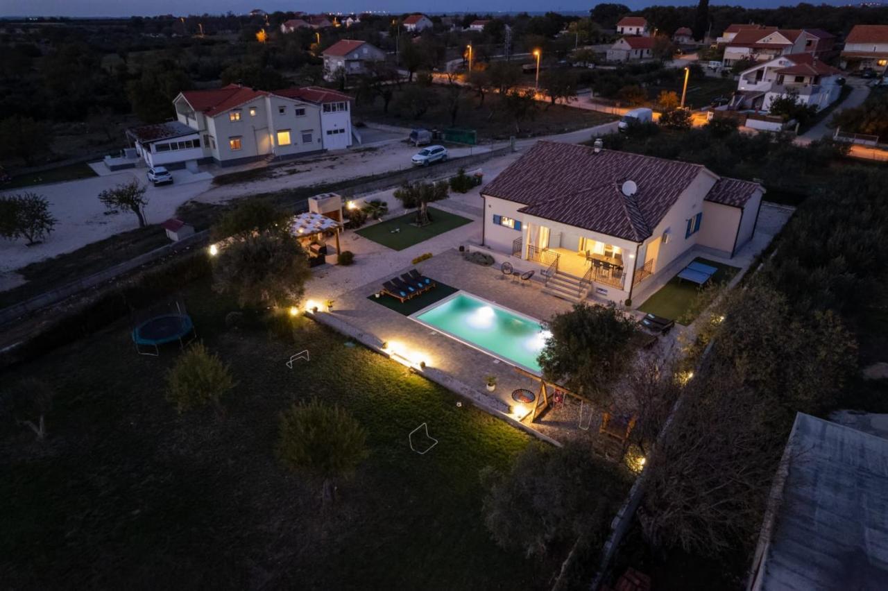 Villa Tara Zadarvillas Tinj Kültér fotó