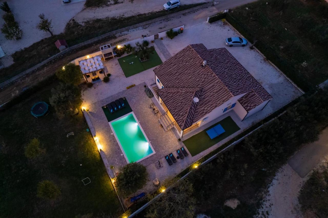 Villa Tara Zadarvillas Tinj Kültér fotó
