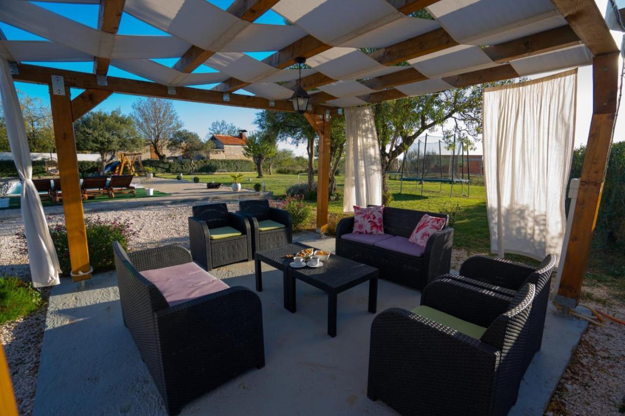 Villa Tara Zadarvillas Tinj Kültér fotó