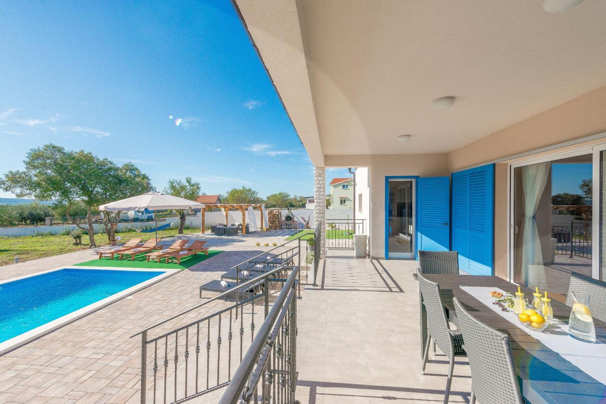 Villa Tara Zadarvillas Tinj Kültér fotó
